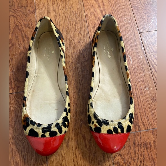 Kate Spade Terry Calf Fur Animal Print Flats - Picture 2 of 12